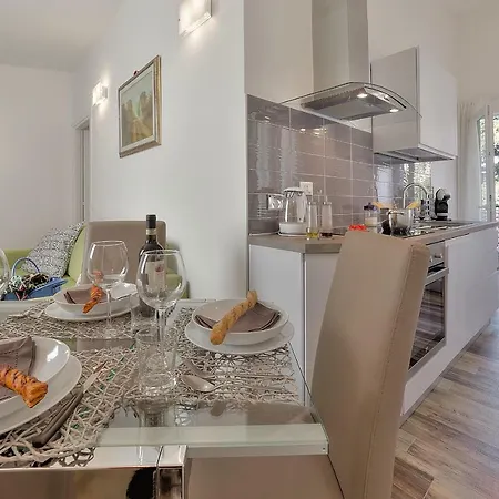 Guelfa 30-exclusive In The Heart Of Apartment Florence